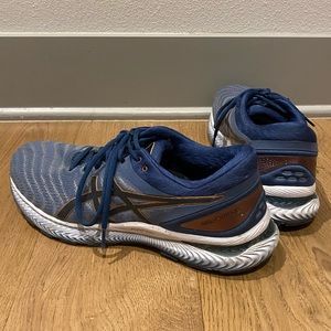 ASICs gel-nimbus running shoes